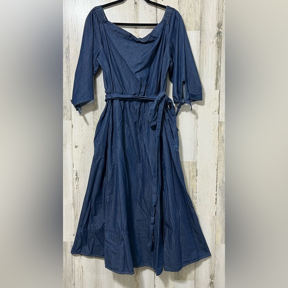 Eloquii Dresses & Skirts - Eloquii Blue off Shoulder Lightweight Denim Dress Tie Front and 3/4 Sleeves